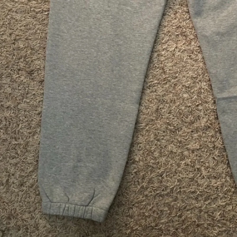 Polo Ralph Lauren (juniors) Gray Fleece Drawstring Sweatpants Size 8/10 NWOT - Picture 4 of 5